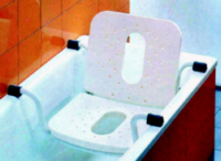 Badewannensitz mit Rückenlehne